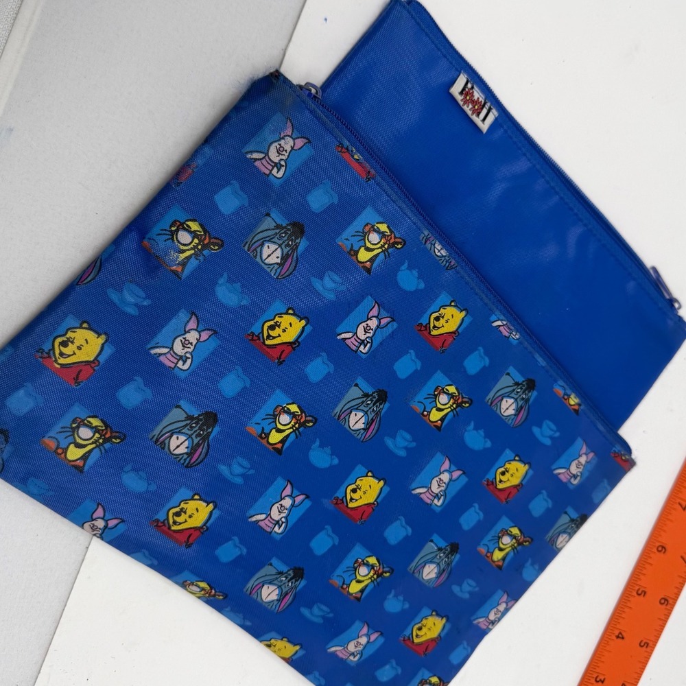 Vintage Disney Winnie the Pooh and Friends Blue Zippered Pouch Bag‎ B&H 9x6.5